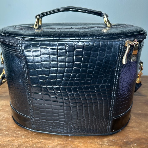 Pierre Balmain Black Croc-Embossed Cosmetic Bag - Picture 5 of 11